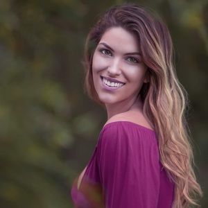 Meet your Posher, Danielle